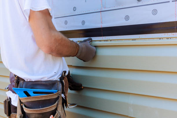 Storm Damage Siding Repair in Roseburg North, OR